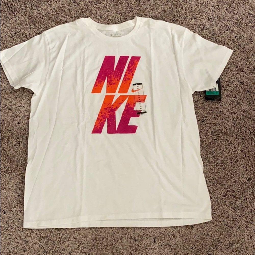 Nike Tee